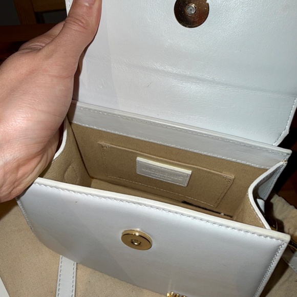 Jacquemus Le Chiquito Moyen Medium Bag – White, Authentic, Excellent Condition - Picture 4 of 6
